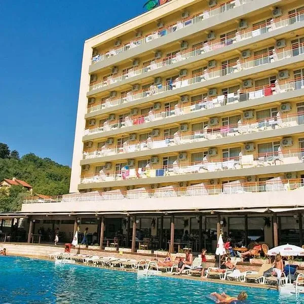 Detelina - zdjęcie 2