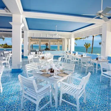 Couples Tower Isle - zdjęcie 5