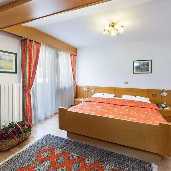 Panorama (San Martino Di Castrozza) - zdjęcie 5