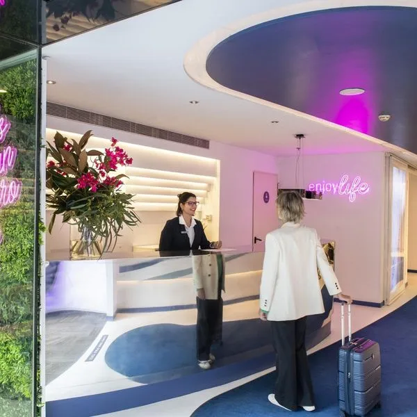 Allegro Barcelona (ex. Room Mate Emma) - zdjęcie 2