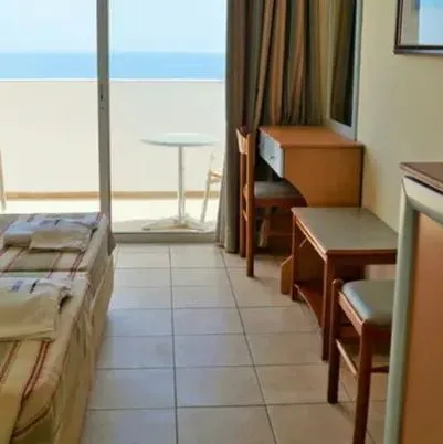 Cleopatra Kris Mari - zdjęcie 5