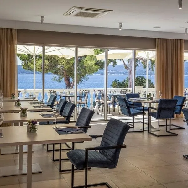 Aminess Younique Bellevue (Orebić) - zdjęcie 2