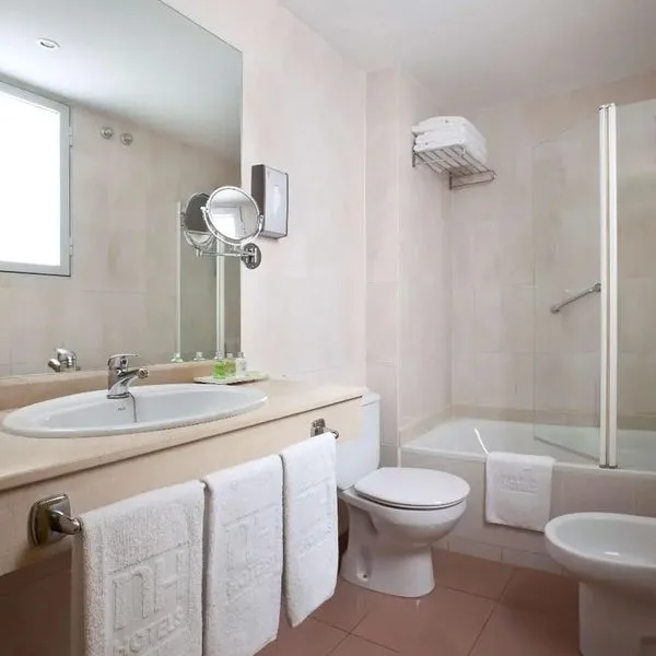 NH Las Palmas Playa Las Canteras - zdjęcie 3