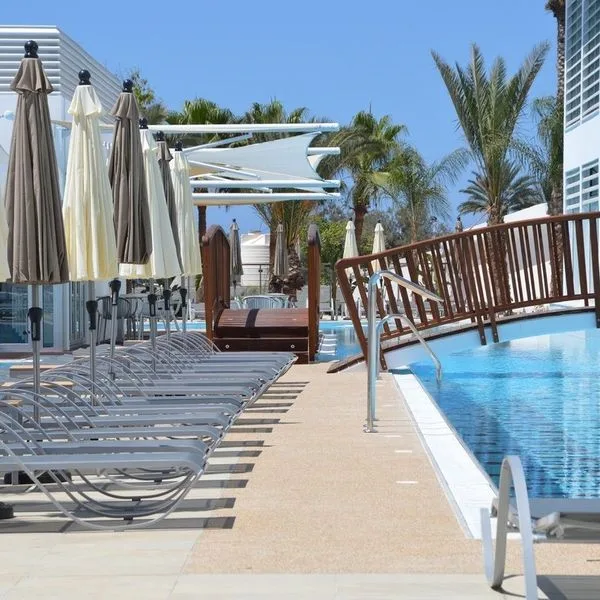 Vassos Nissi Plage - zdjęcie 5