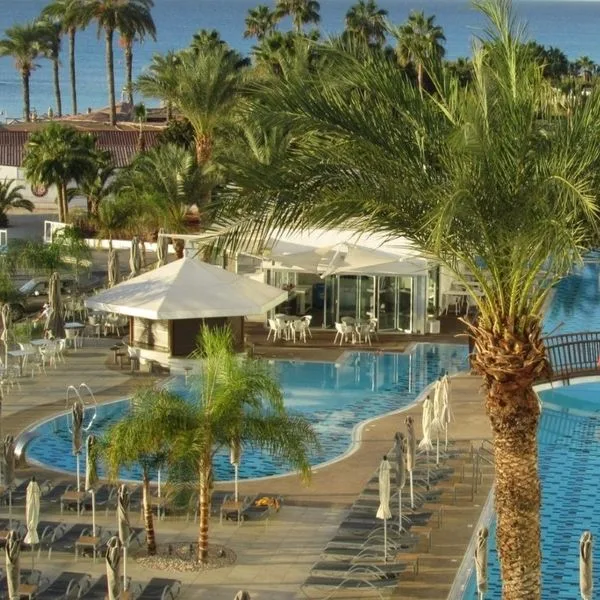 Vassos Nissi Plage - zdjęcie 2