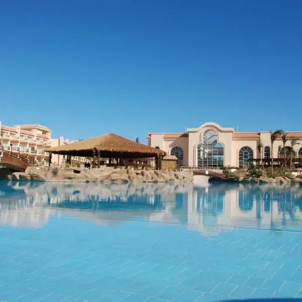 Pyramisa Beach Resort Sahl Hasheesh - zdjęcie 2