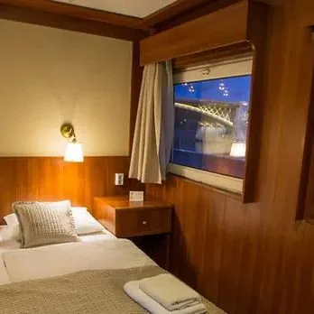 Grand Jules Boat - zdjęcie 2