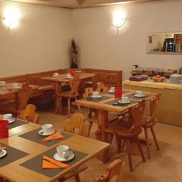 Garni Caravasc - zdjęcie 5