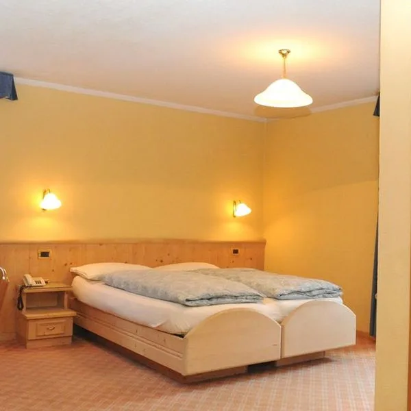 Garni Caravasc - zdjęcie 2