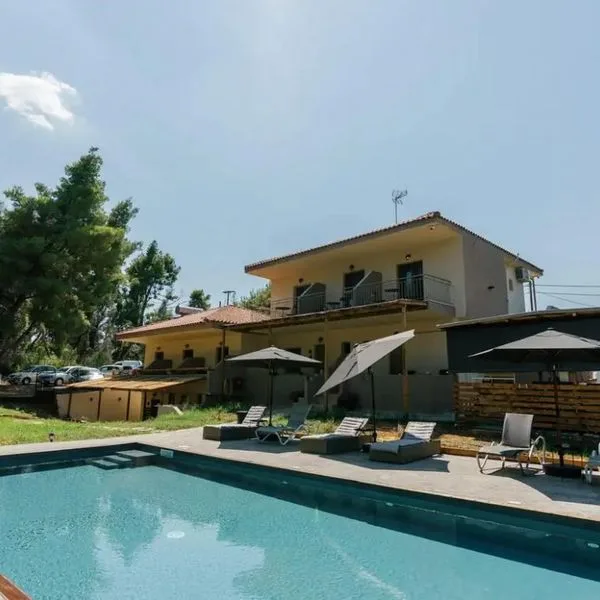 Pefkon Boutique - zdjęcie 2