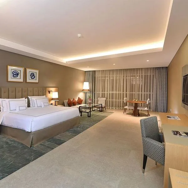 Grand Cosmopolitan - zdjęcie 2