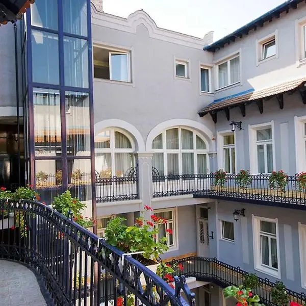 Baross City - zdjęcie 5