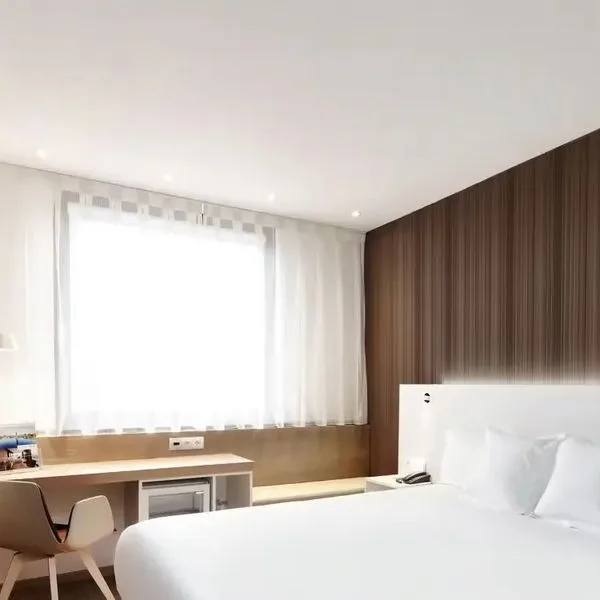 Occidental Praha - zdjęcie 2