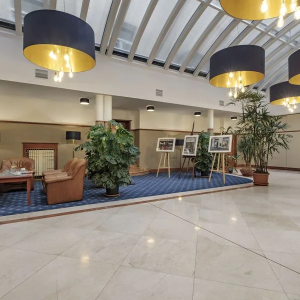 Hetman (Warszawa) - zdjęcie 2