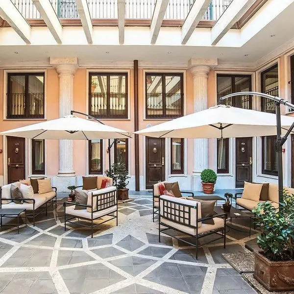 River Palace - zdjęcie 3