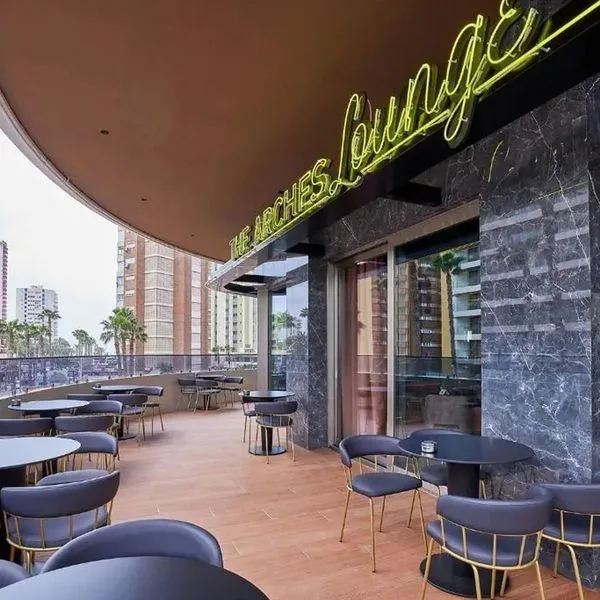 Gold Arcos - zdjęcie 2