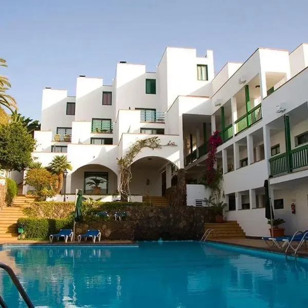 Esquinzo and Monte del Mar