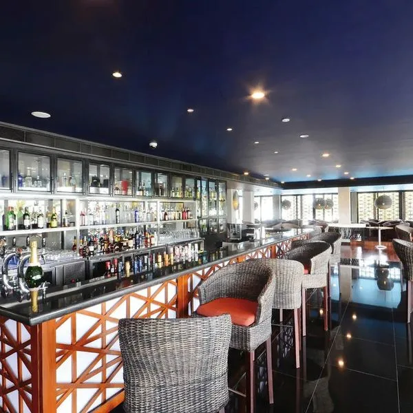 Cinnamon Bey - zdjęcie 2