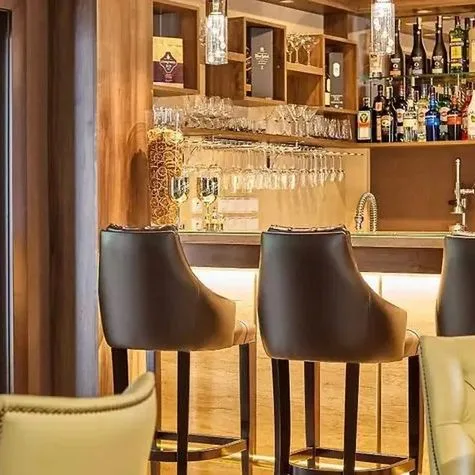 Honour and Grace - zdjęcie 2