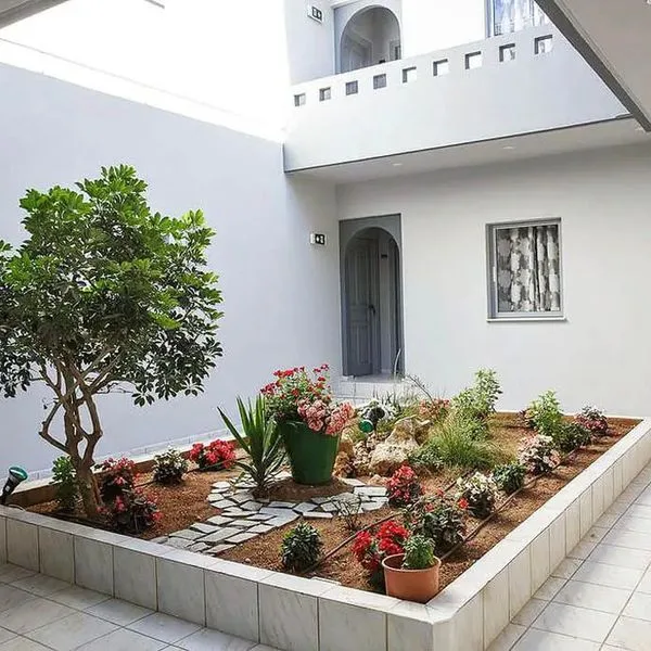 Irene (Malia) - zdjęcie 3