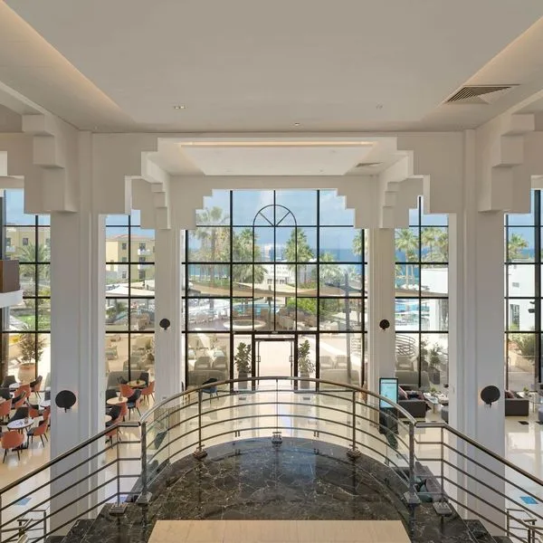 St. George Beach Hotel & Spa Resort - zdjęcie 5