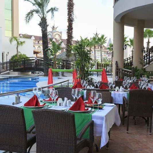 Well Palace Side (ex. Side Crown Charm Palace) - zdjęcie 2