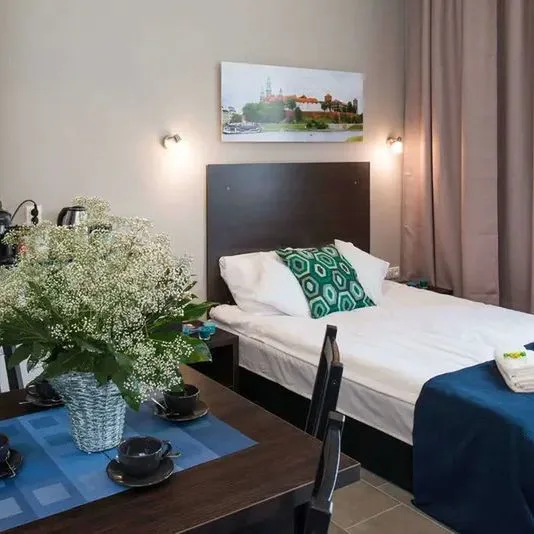 Happy Tower - zdjęcie 2