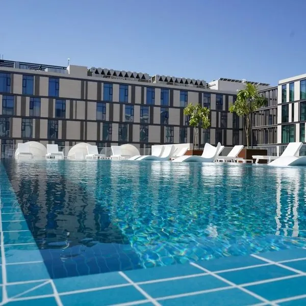 Holiday Inn Dubai Al Maktoum Airport - zdjęcie 2