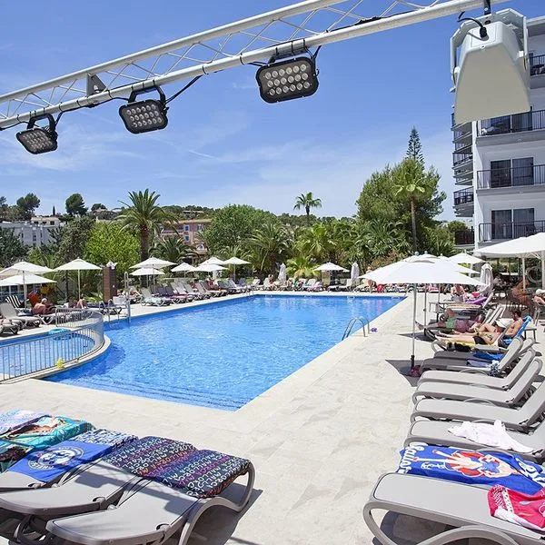 Fergus Bermudas (ex. Ola Club) - zdjęcie 4