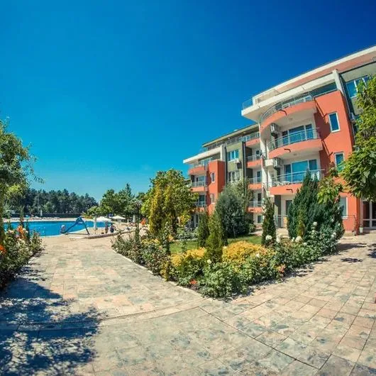 Green Fort - zdjęcie 4