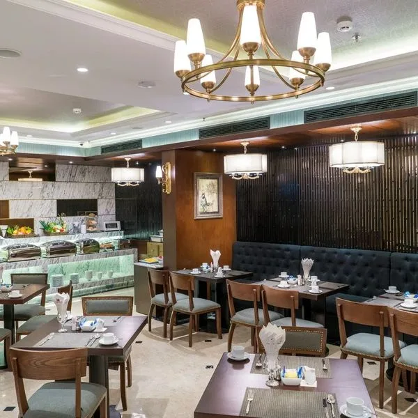 Conifer Grand - zdjęcie 3