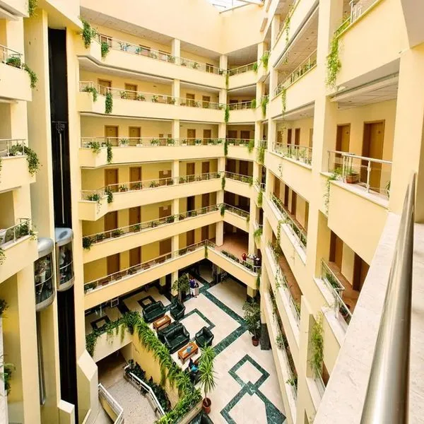 Luna (Golden Sands) - zdjęcie 4