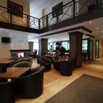 Lion (Borowiec) - zdjęcie 4