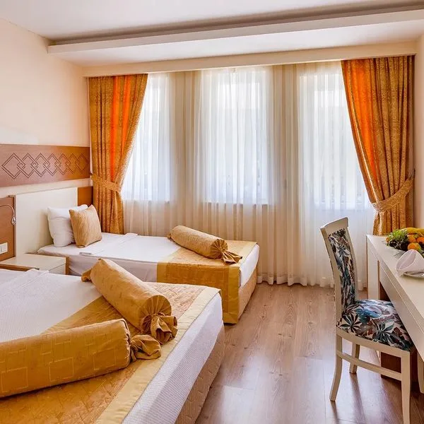 Club Belpinar - zdjęcie 5