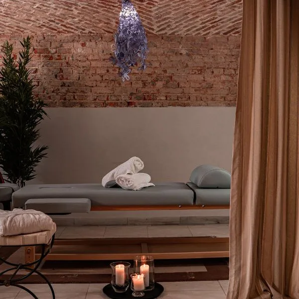 Dwór w Podstolicach - zdjęcie 4