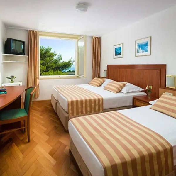 Makarska Sunny Resort by Valamar (ex. Rivijera Sunny Resort by Valamar) - zdjęcie 2