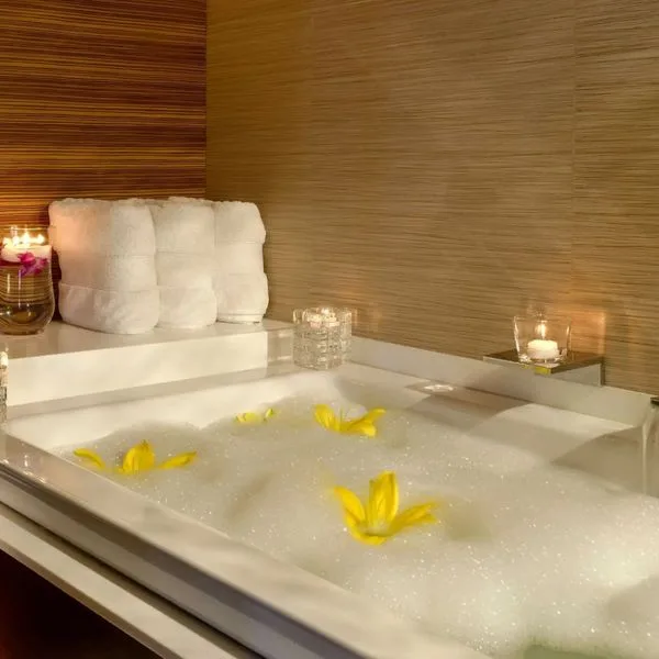 Hilton Waikiki Beach (ex. Hilton Waikiki Prince Kuhio) - zdjęcie 4