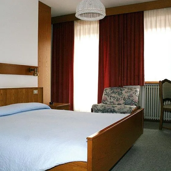 Alpenrose (Alleghe) - zdjęcie 2