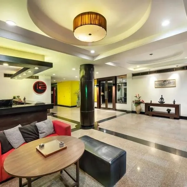 The Jomtien Twelve - zdjęcie 3