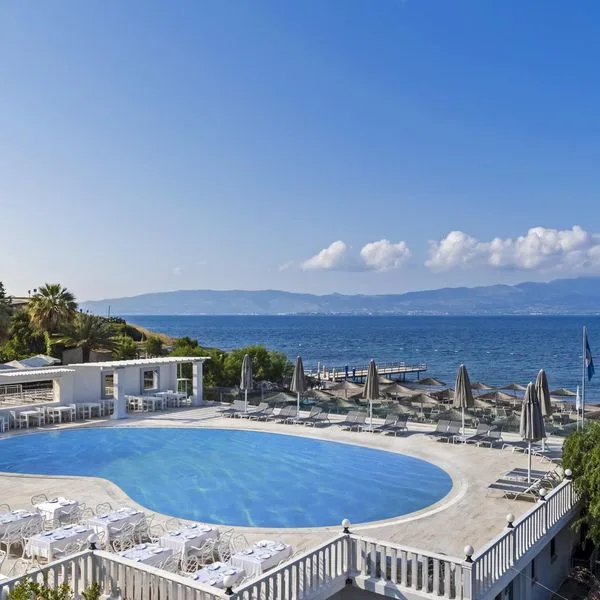 Charm Beach (ex Malama Beach)