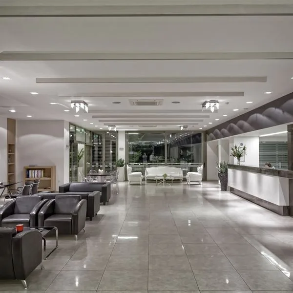 Lagomandra Hotel & Spa - zdjęcie 4