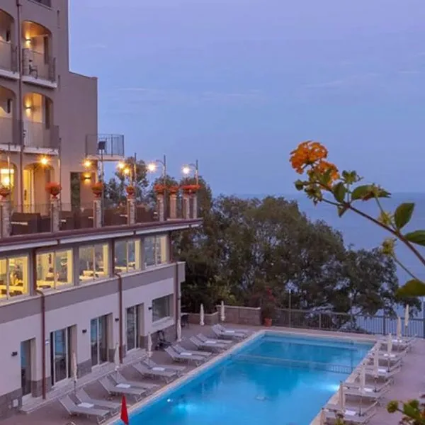 Antares (Letojanni) - zdjęcie 2