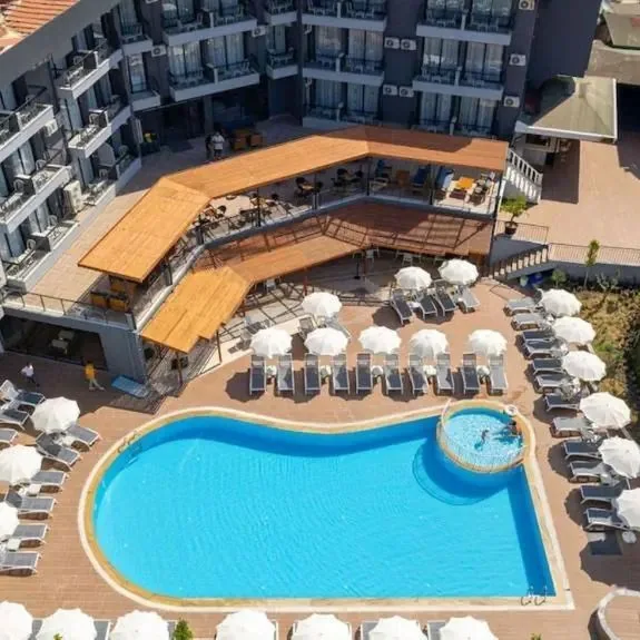 Clover Magic Park Side - zdjęcie 2