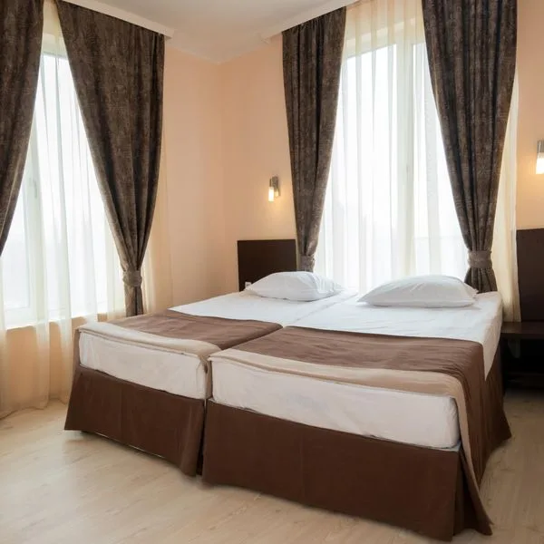 Rome Palace - zdjęcie 5