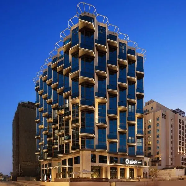 Adagio Premium The Palm