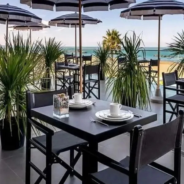 Victoria Palace (Cattolica) - zdjęcie 5