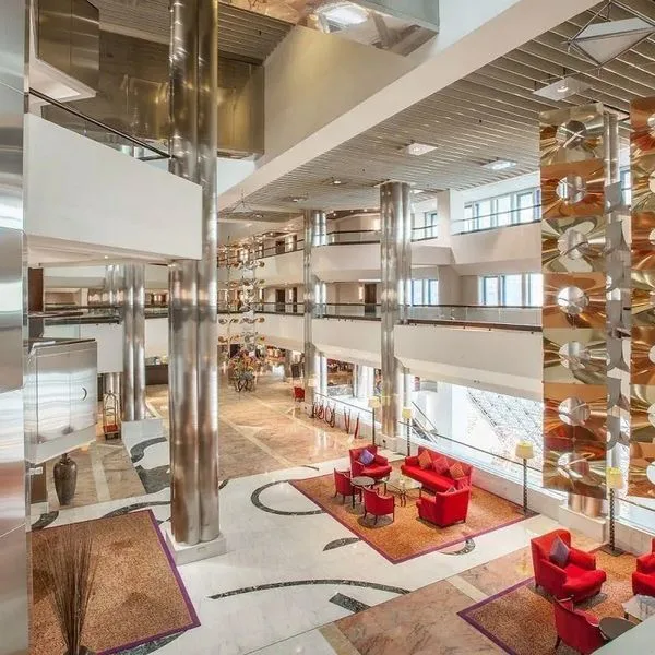 Crowne Plaza Dubai - Deira - zdjęcie 4