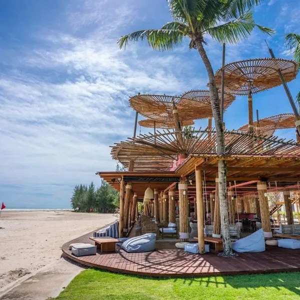 Apsara Beachfront Resort & Villa - zdjęcie 2