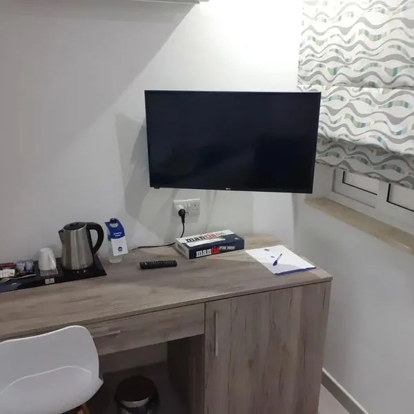 TJ Boutique - zdjęcie 3