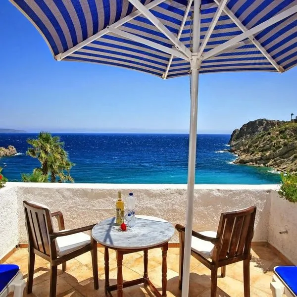 Istron Bay - zdjęcie 2